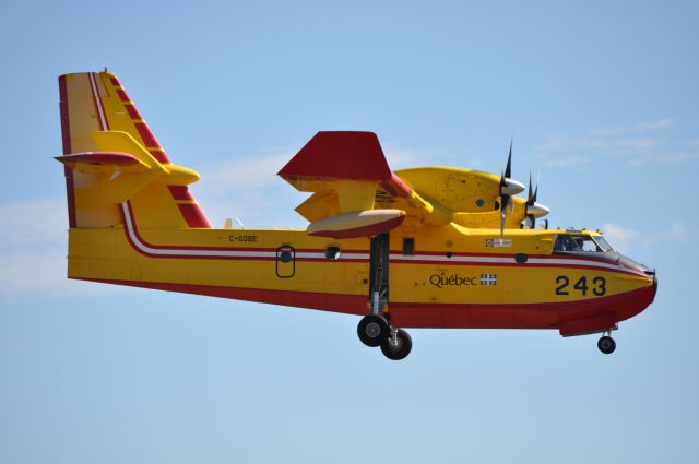 Canadair CL-415 SuperScooper (QUE243)