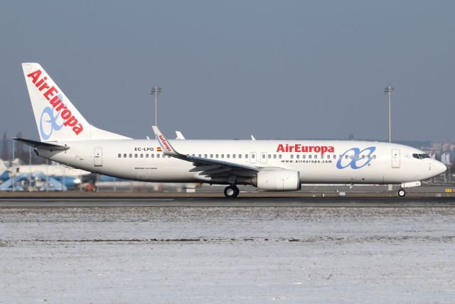 Boeing 737-800 (EC-LPQ)