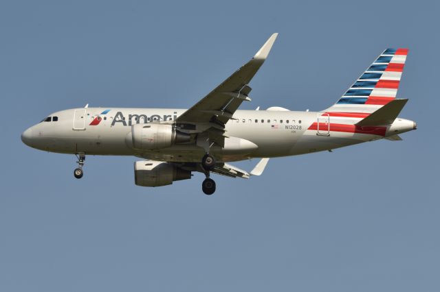 Airbus A319 (N12028) - 23-L 05-24-24