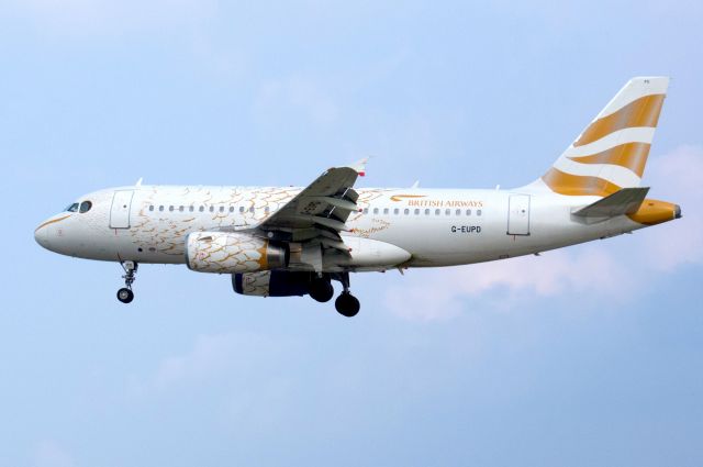 Airbus A319 (G-EUPD)