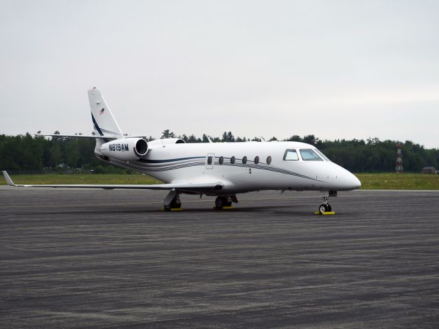 IAI Gulfstream G150 (N819AM) - 1 July 2015.