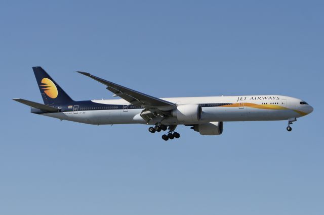 BOEING 777-300 (VT-JED) - November 23, 2007 - approached Newark, NJ