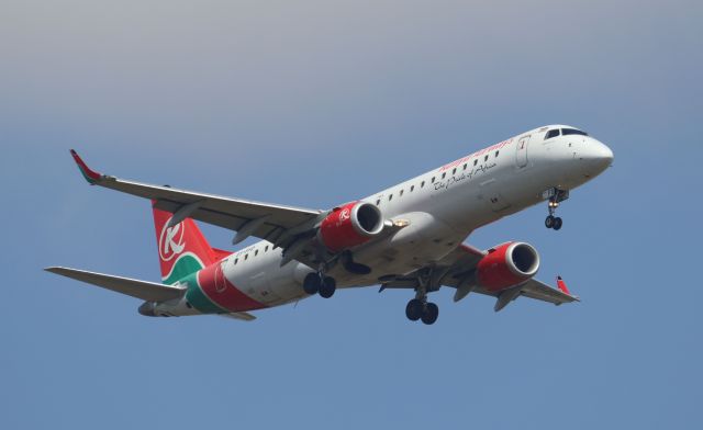 Embraer ERJ-190 (5Y-FFD) - On final approach to NBO, Sep 13, 2024