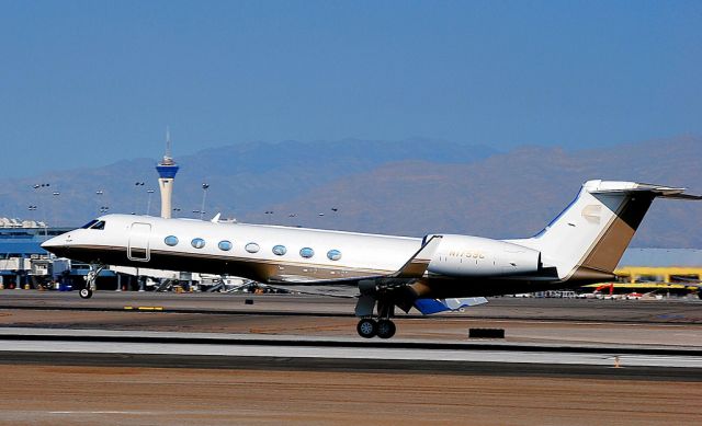 Gulfstream Aerospace Gulfstream V (N1759C) - Gulfstream Aerospace Gulfstream V N1759C  Las Vegas - McCarran International (LAS / KLAS) USA - Nevada, December 6, 2009 Photo: Tomas Del Coro