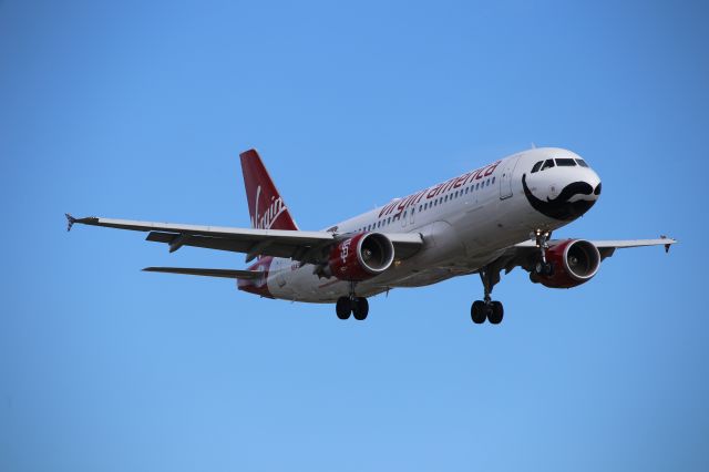 Airbus A320 (N849VA)