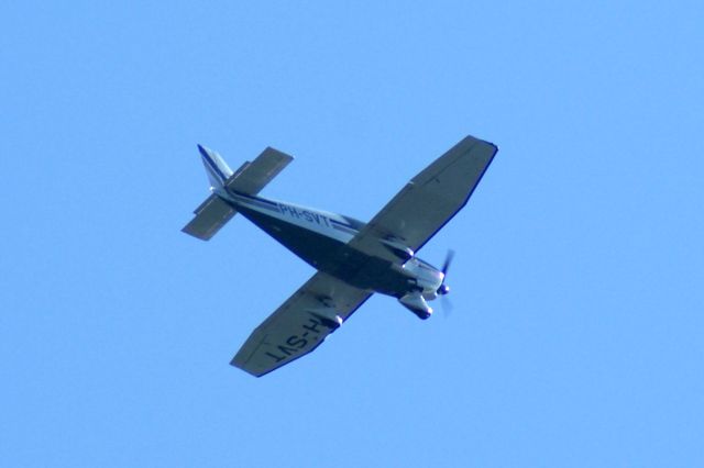 — — - boven Leiderdorp, Nederland