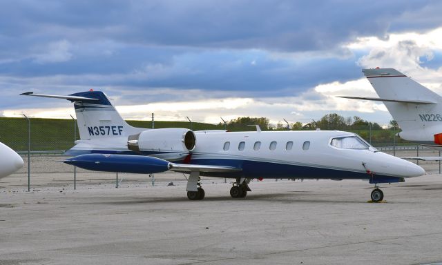 Learjet 35 (N357EF) - Life Guard International Learjet 35A N357EF in Willow Run Airport