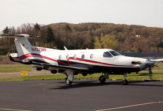 Pilatus PC-12 (N427WA) - Great aircraft! On the RELIANT AIR ramp, where you find the best fuel prices on the Danbury (KDXR) airport.