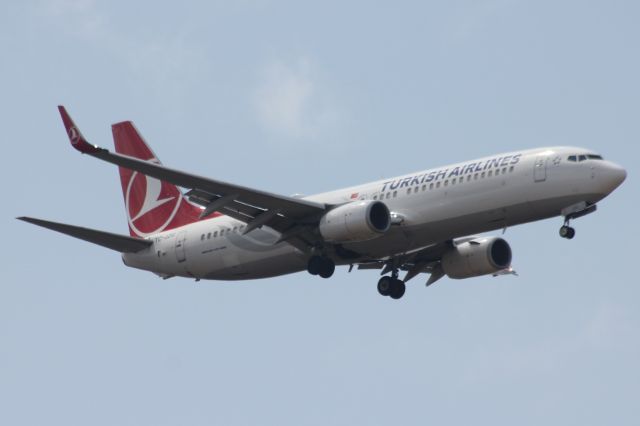 Boeing 737-800 (TC-JZG)
