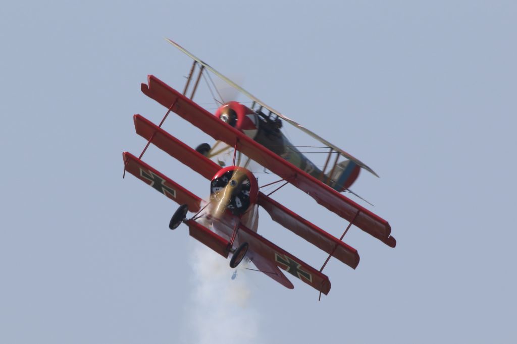 C-GFJK — - Überprüfe deine sechs! Nieuport 28 on your tail!!