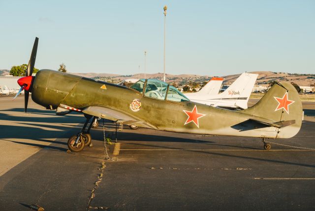 YAKOVLEV Yak-50 (N666YY)