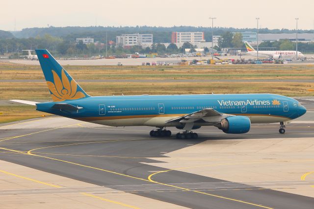 Boeing 777-200 (VNA-146) - Frankfurt am Main International Viewing Terrace, Sunday 9th August 2015