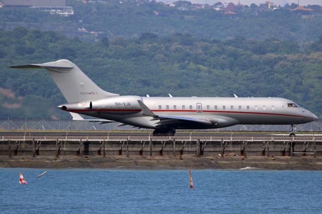 Bombardier Global Express (9H-VJK)