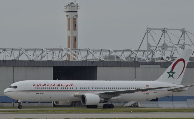 BOEING 767-300 (CN-ROW)