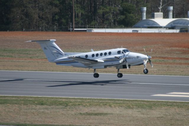 Beechcraft Super King Air 300 (N93GA)