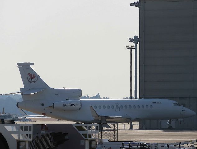 Dassault Falcon 7X (B-8028) - I took this picture on Feb 09, 2018.