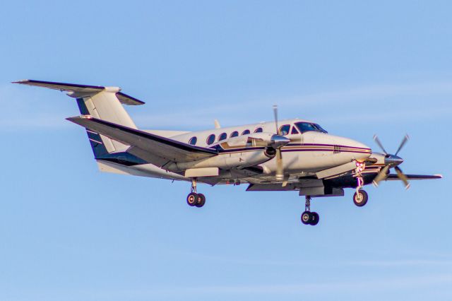 Beechcraft Super King Air 200 (N38JV)