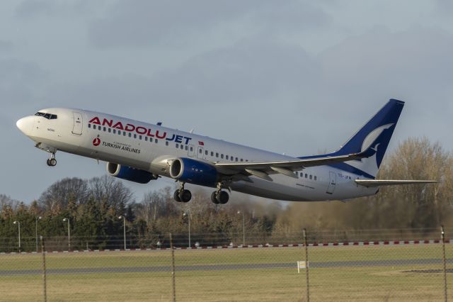 Boeing 737-700 (TC-JFM) - Standning at the end of Runway R22L