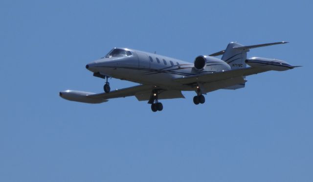 Learjet 35 (N711EC) - On final is this 1980 Gates Learjet 35A in the Spring of 2019.