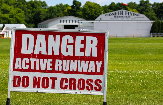 — — - Well as I was here someone actually crossed the runway from the left side all the way across to that right.