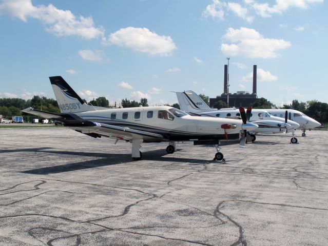 Socata TBM-850 (N850BY) - The fastest single engine turboprop in the market. Above 300 kts. Built to French military production standrads.