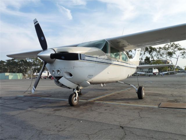 Cessna Centurion (N9613Y)