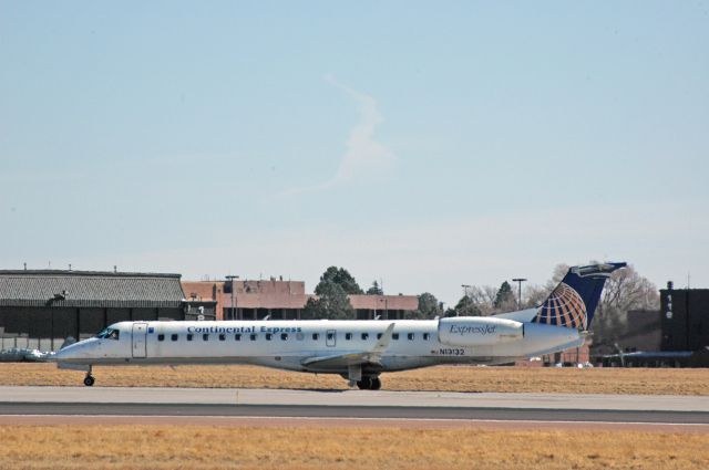 Embraer ERJ-145 (N13132)