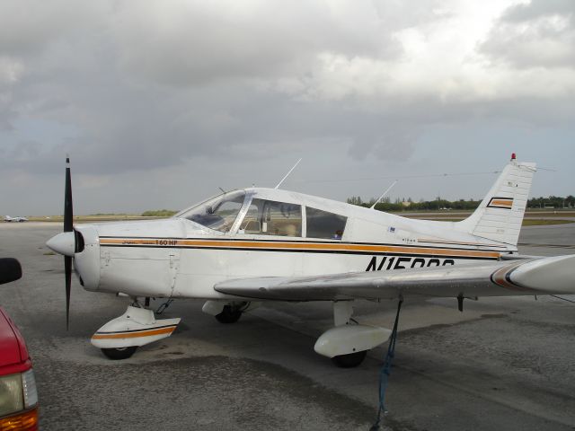 Piper Cherokee (N15888)