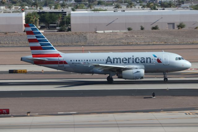 Airbus A319 (N834AW)