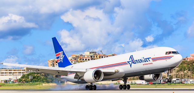 BOEING 767-200 (N741AX) - Amerijet N741AX landing at TNCM