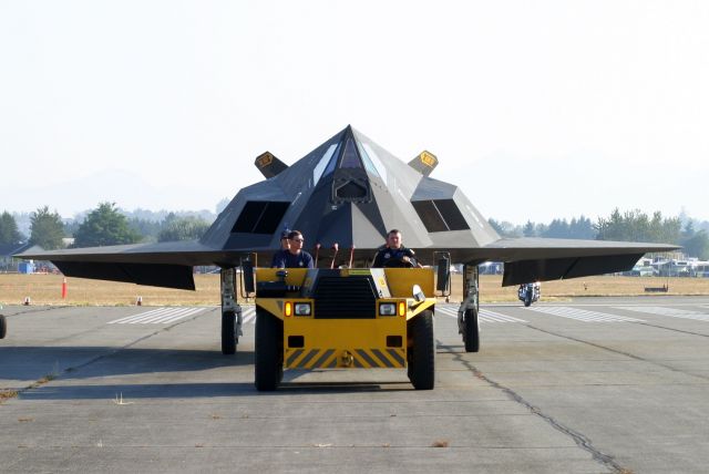 Lockheed Nighthawk —