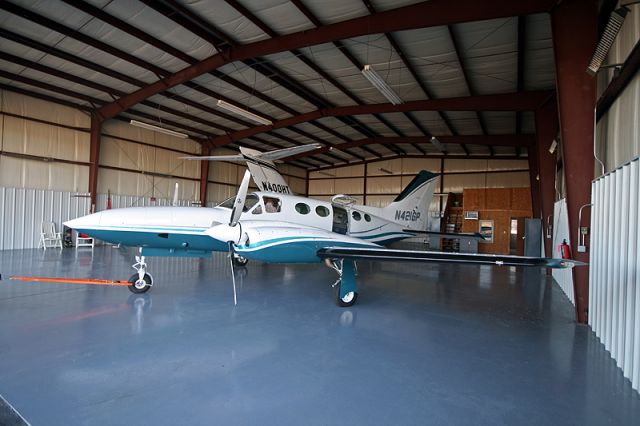 Cessna 421 (N421GP)