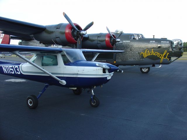 Cessna 152 (N11513)