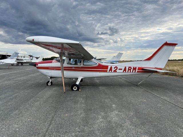 Cessna Skylane (A2-ARM) - At Maun, Botswana. 18-MAY-2022.