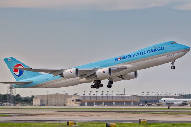 BOEING 747-8 (HL7609) - Korean Air Cargo B748 on an early morning takeoff from 8R at KATL