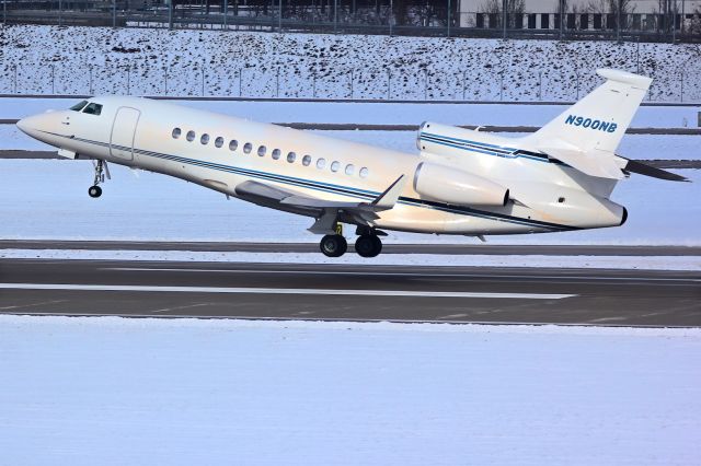 Dassault Falcon 7X (N900NB)