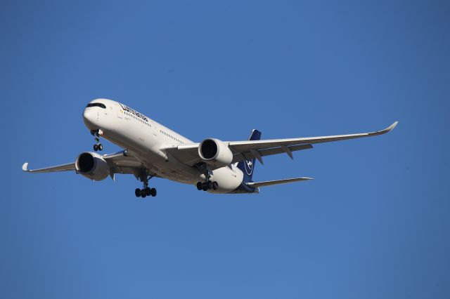 Airbus A350-900 (D-AIXI)