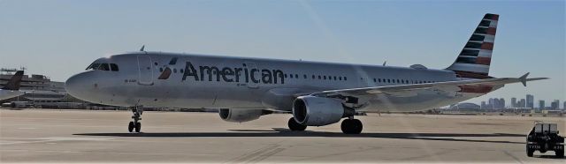 Airbus A321 (N188US) - phx t4 alpha 24 AAL a321-200