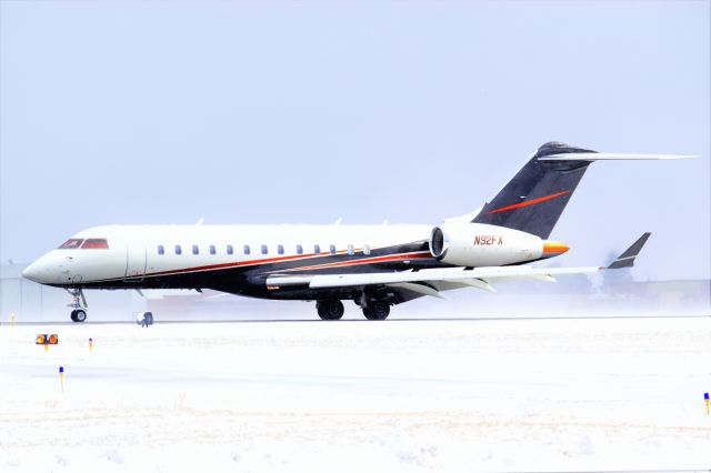 Bombardier Global Express (N92FX)