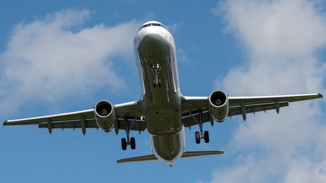 Airbus A321 (D-AIRH)