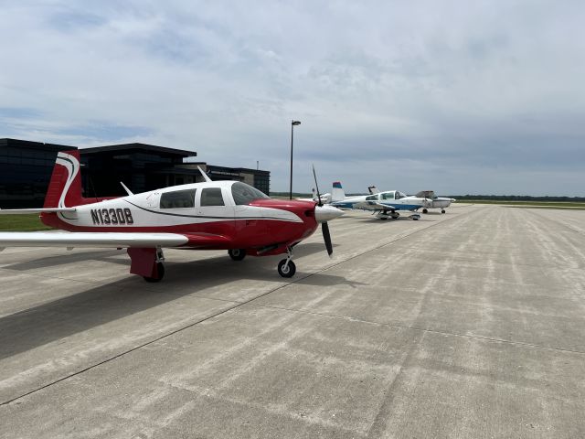 Mooney M-20 (N133DB)