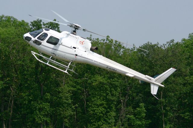 F-GYRJ — - Aerospatiale AS-350B-2 Ecureuil, La Ferte-Alais Airfield (LFFQ)