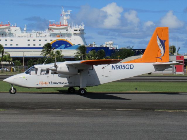 ROMAERO Islander (N905GD)