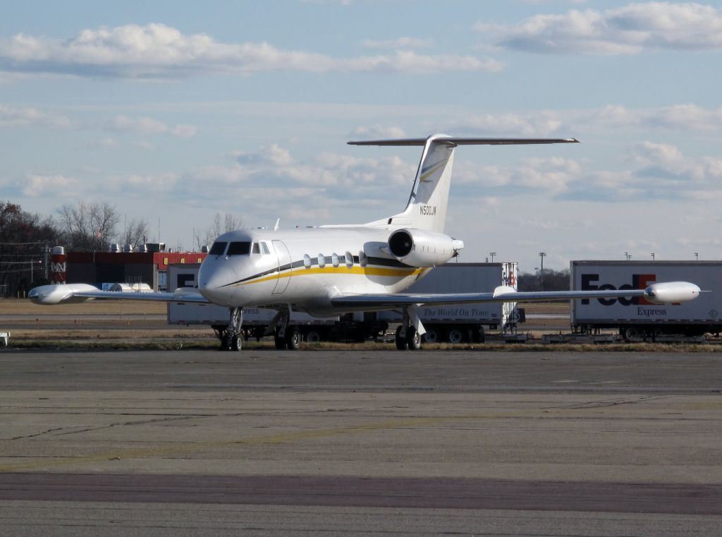 Gulfstream Aerospace Gulfstream IV (N500JW) - A G1159 (Gulfstream II) with tip tanks - quite a rare bird.