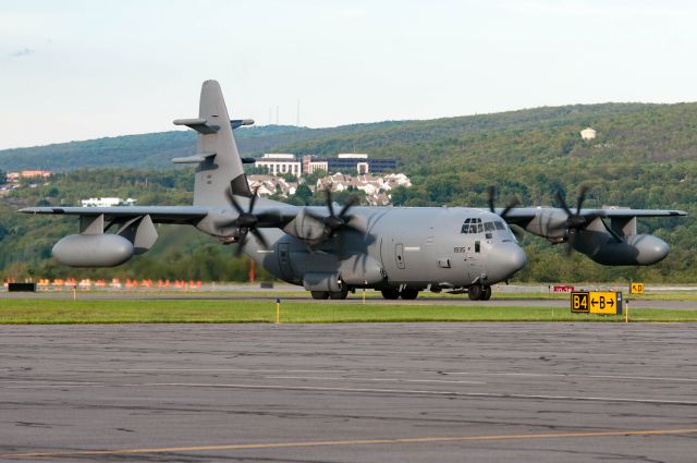 Lockheed C-130 Hercules (01-1935) - C130 taxis out to Runway 4 after the NEPA Airshow 2017 AUG.13,2017