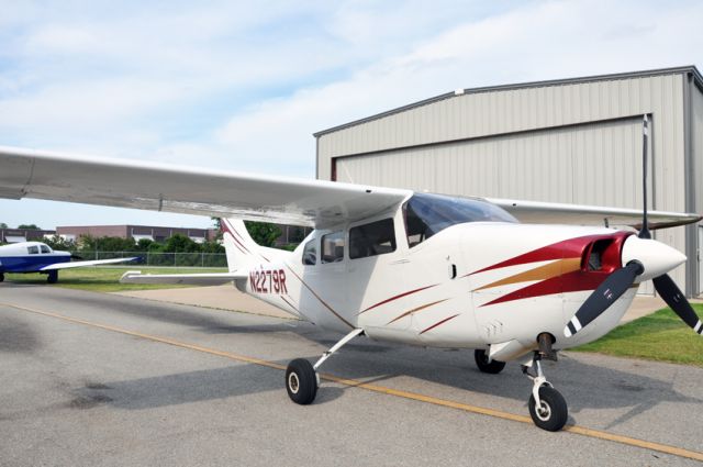 Cessna Centurion (N2279R)