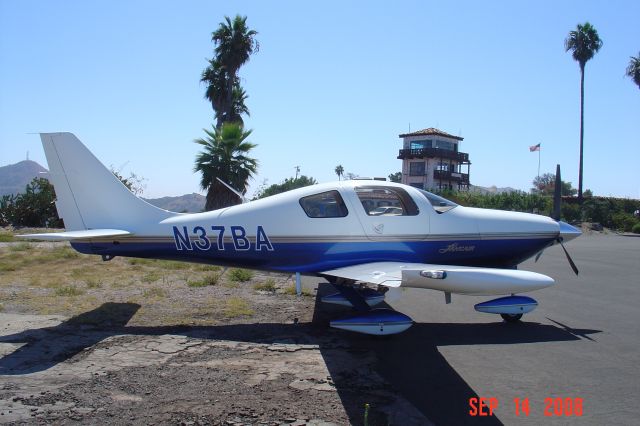 Cessna 350 (N37BA)