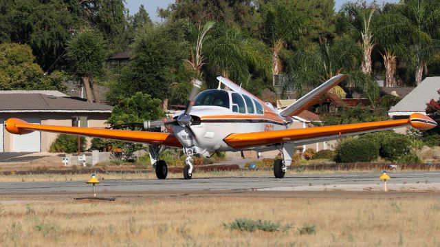 Beechcraft 35 Bonanza (N815Q)