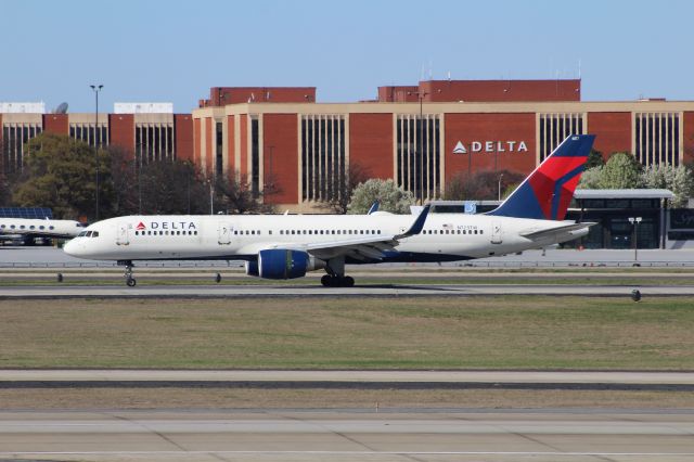 Boeing 757-200 (N723TW)