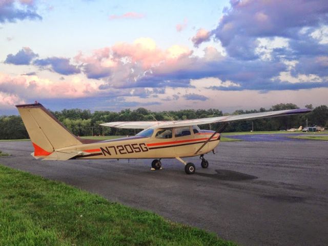 Cessna Skyhawk (N7205G)